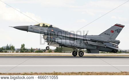 Konya, Turkiye - June 30, 2022: Turkish Air Force General Dynamics F-16c Fighting Falcon (4r-71) Lan