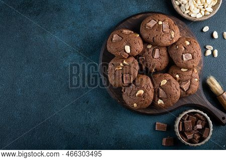 Fresh Homemade Chocolate Chip Cookies. Brownie Cookies. Cookies With Chocolate And Nuts. Vegetarian 