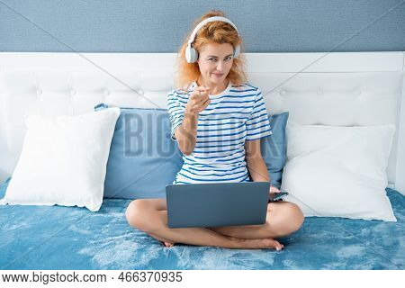 Woman Freelancer Has Remote Work. Remote Working Woman Freelancer Point Finger. Freelancer