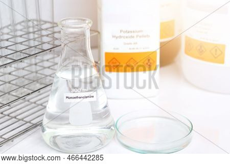 Monoethanolamine In Glass, Chemical In The Laboratory And Industry