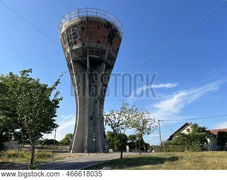 Vukovar Water Tower Memorial Monument - A Symbol Of Croatian Unity, Croatia (memorijalni Spomenik Vu