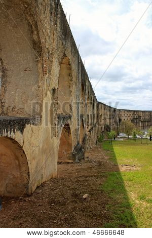 Aqueduto Da Amoreira, Elvas, Portogallo