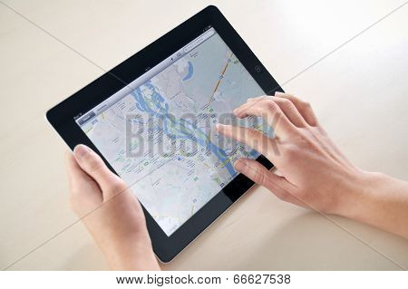 Using Google Maps On Apple Ipad