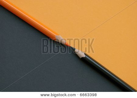 Två färg pennor