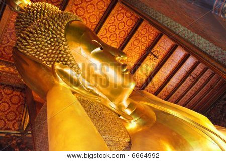 Buddha sdraiato