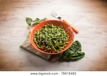 spatzli with sage and butter, traditional italian recipe