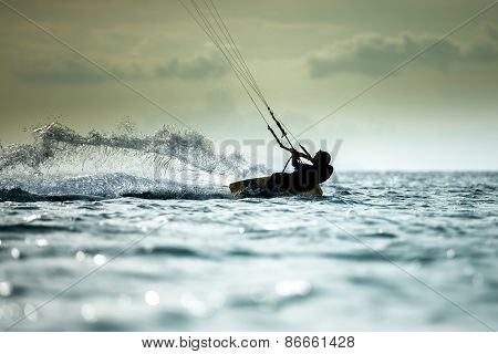 Kitesurfing