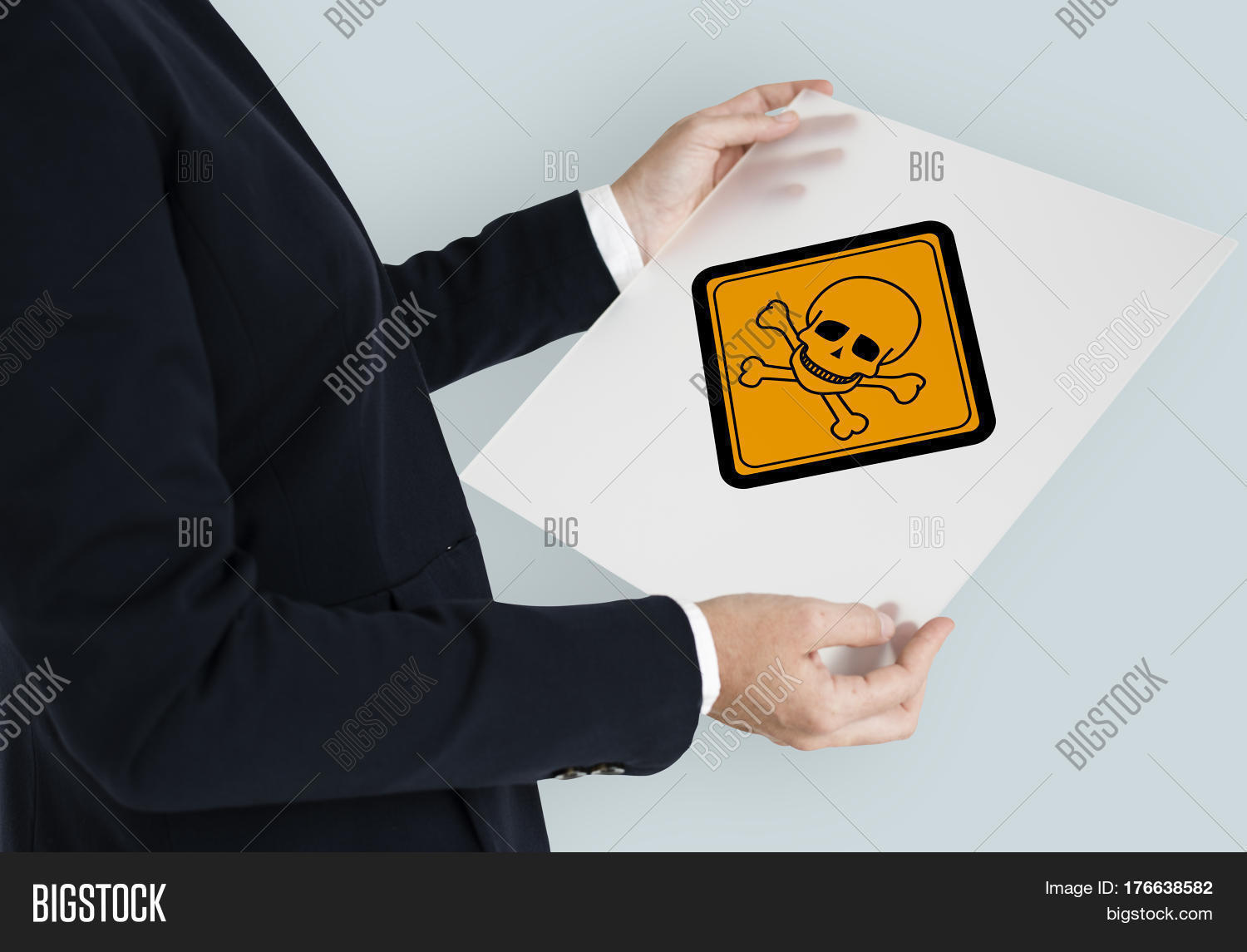 Man Holding Paper Image & Photo (Free Trial) | Bigstock