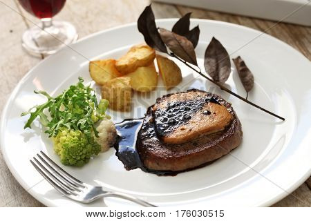 beef steak with foie gras