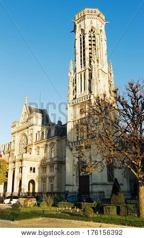 The town hall of 1st arrondissement of Paris is a striking eclectic building where neo Renaissance , French Renaissance and Flamboyant Gothic architectural features beautifully blend.