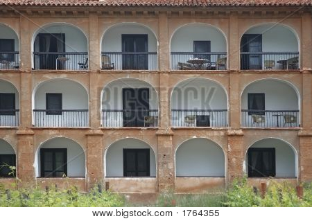 Starý balkon