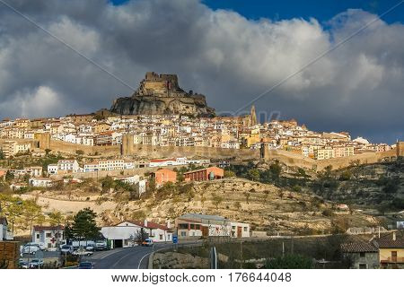 Morella is a town and municipality in Spain in the province of Castellon in the Autonomous community of Valencia (Autonomous community). The municipality is a part of the district (Comarca) Los Puertos. November 2007.