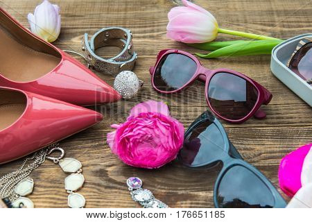 Woman Trendy Fashion Accessories