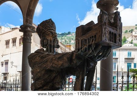 Statue Of Norman King In Duomo Di Monreale