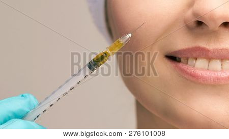 Facial Injecting Treatment. Skin Platelet. Prp Rich Plasma Injection. Beauty Woman. Doctor Gloves