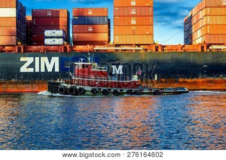 Savannah, Georgia - December 4, 2015: Container Ships Now Carry About 90 Of The Worlds Cargo And The