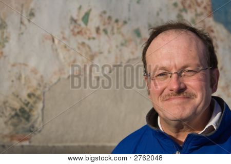 Senior mand udendørs
