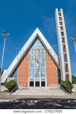 Londrina - Pr, Brazil - December 12, 2018: Front Of The Catedral Metropolitana De Londrina (sagrado 