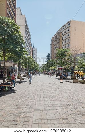 Londrina - Pr, Brazil - December 12, 2018: Parana Avenue, The Main Downtown Street With Shops, Comme