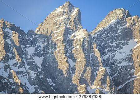 Sunrise On A Snow-capped Mountain Peak In Sonmarg Kashmir