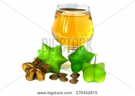 Sacha Inchi, Fresh Capsule Seeds Fruit Of Sacha-inchi Peanut With  Tea