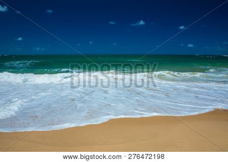 Hot sunny day at Moffat Beach Calundra, Queensland, Australia, 2018