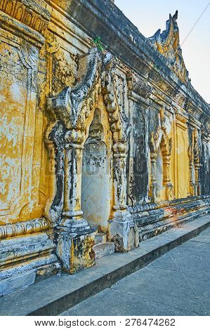 The Carved Wall And Traditional Burmese Doorframe Of Historic Maha Aungmye Bonzan Monastery, Ava, My
