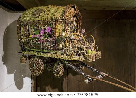 Hofstetten Bei Brienz, Switzerland -  April 2017: Straw Decoration In A Countryside House In Ballenb