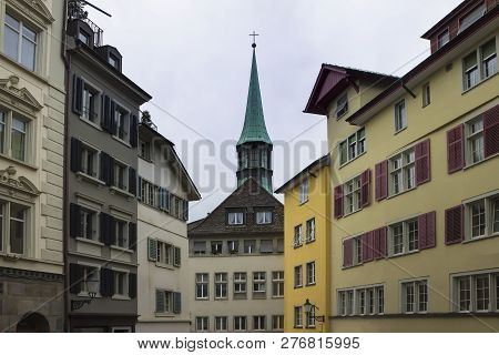 Zurich, Switzerland - Oct 130th, 2018: Classic Beautiful And Colorful Swiss Cityscape Or Landscape A