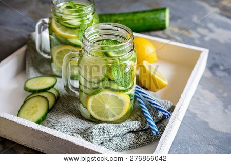 Alkaline Water With Cucumber, Ginger, Lemon And Mint