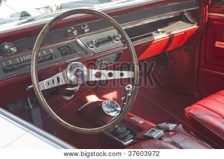 1966 Chevy Chevelle Ss iç beyaz