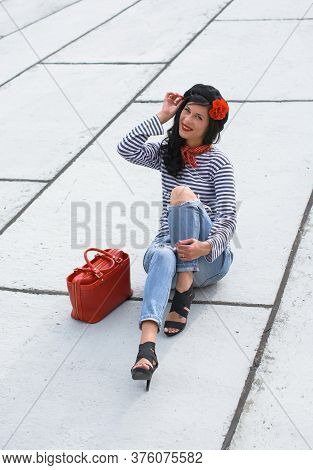Young Woman In Modern French Style, Wear In Jeans And Jemper, Hat Beret. Casual Fashionable Style Fo