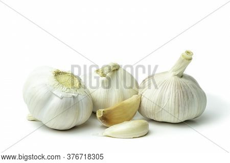 Isolated Garlic (allium Sativum) Has Many Medicinal Properties And Can Be Used For Ingredient Food. 