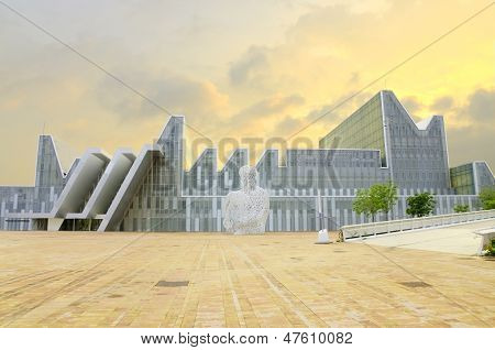 Zaragoza, Spanien-16 Mai: Palast des Kongresses In Zaragoza auf 16, Mai 2013.