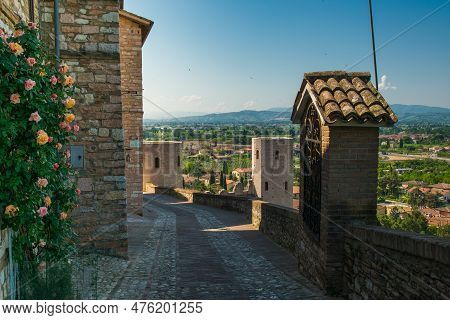 Spello, Italy - May 9, 2023: Spring View Of Spello Medieval Village And Roman Porta Venere Or Venus 