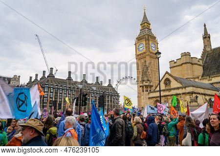 London - April 22, 2023: Witness The Powerful Sight Of Extinction Rebellion Protesters At The Xr Mar