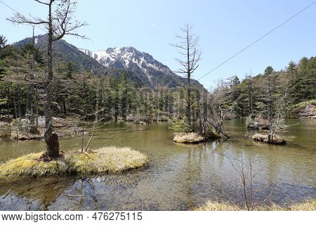 Myojin-ike Pond In Kamikochi, Nagano Prefecture, Japan