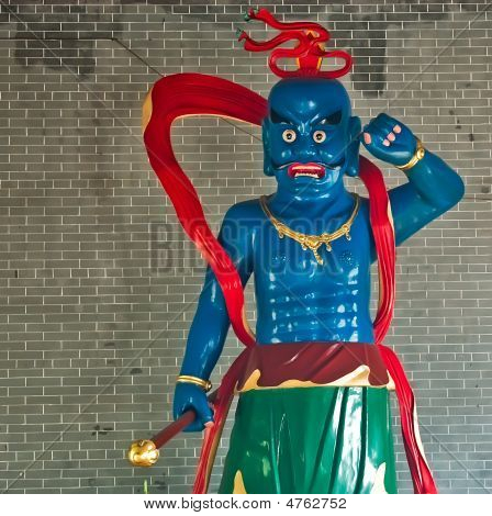 Statua di Buddha nel tempio Baolin