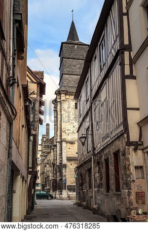Rouen, France - August 31, 2019: This Is An Empty Old Street Leading To The Gothic Temple Saint-eloi