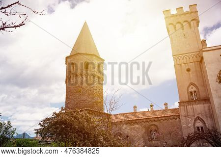 Old Villa In Ravello, Italy With A Garden