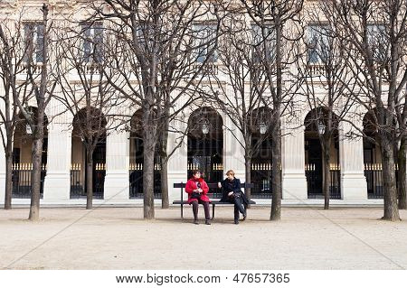 파리의 팔 레 로얄 가든