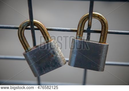 Love You Forever Padlocks On A Fence Romance Symbol Long Term Relationship Couple Loving Romance Pro