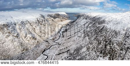The Snow Covered Glenveagh Mountains And Glen In County Donegal - Republic Of Ireland