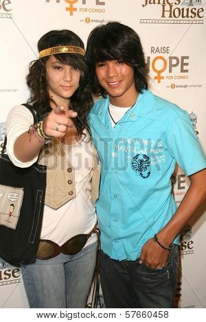 Maegan Stewart and BooBoo Stewart at the Raise Hope for the Congo Hollywood Event. Janes House, Los Angeles, CA. 06-28-09