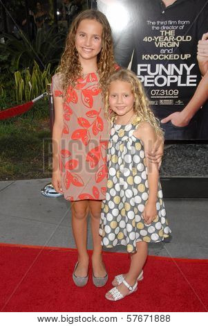 Maude Apatow and Iris Apatow  at the World Premiere of 'Funny People'. Arclight Hollywood, Hollywood, CA. 07-20-09