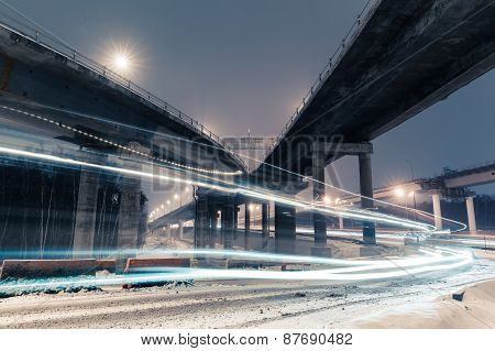 transport metropolis, traffic and blurry lights