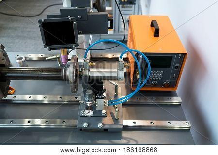 Compact welding head, Fully automatic welding process
