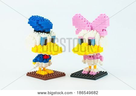 Donald And Daisy Duck Micro Blocks