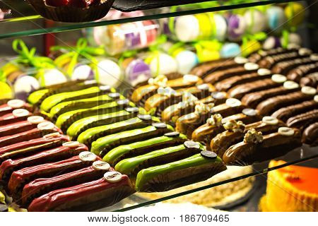 Cakes 