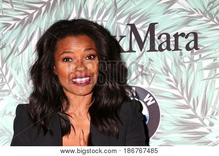 LOS ANGELES - FEB 24:  Keesha Sharp at the 10th Annual Women in Film Pre-Oscar Cocktail Party at Nightingale Plaza on February 24, 2017 in Los Angeles, CA